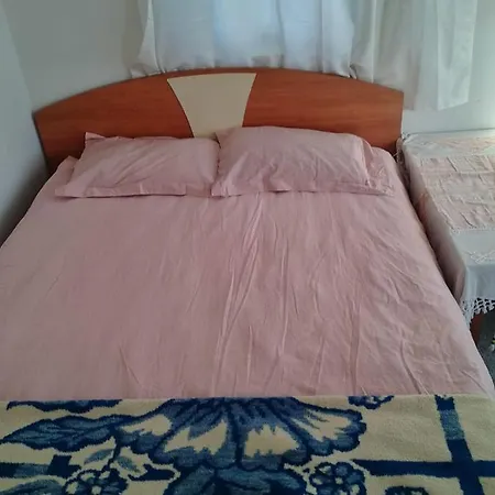 Διαμέρισμα Lovely House Cheap - Be My Guest