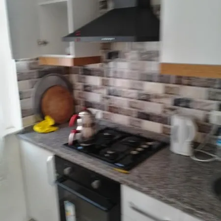 Lovely House Cheap - Be My Guest *
