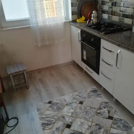 Lovely House Cheap - Be My Guest Διαμέρισμα