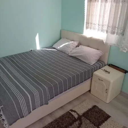Διαμέρισμα Lovely House Cheap - Be My Guest Αττάλεια