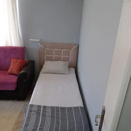 Lovely House Cheap - Be My Guest Διαμέρισμα