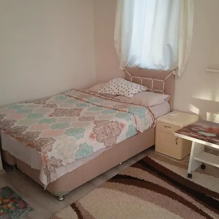 Lovely House Cheap - Be My Guest דירה *