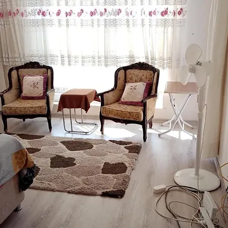 Lovely House Cheap - Be My Guest דירה אנטליה